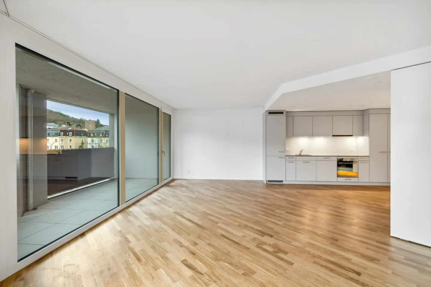 Appartamento moderno di 2,5 stanze nella Torre di Münchenstein BL - Foto 2 di 7