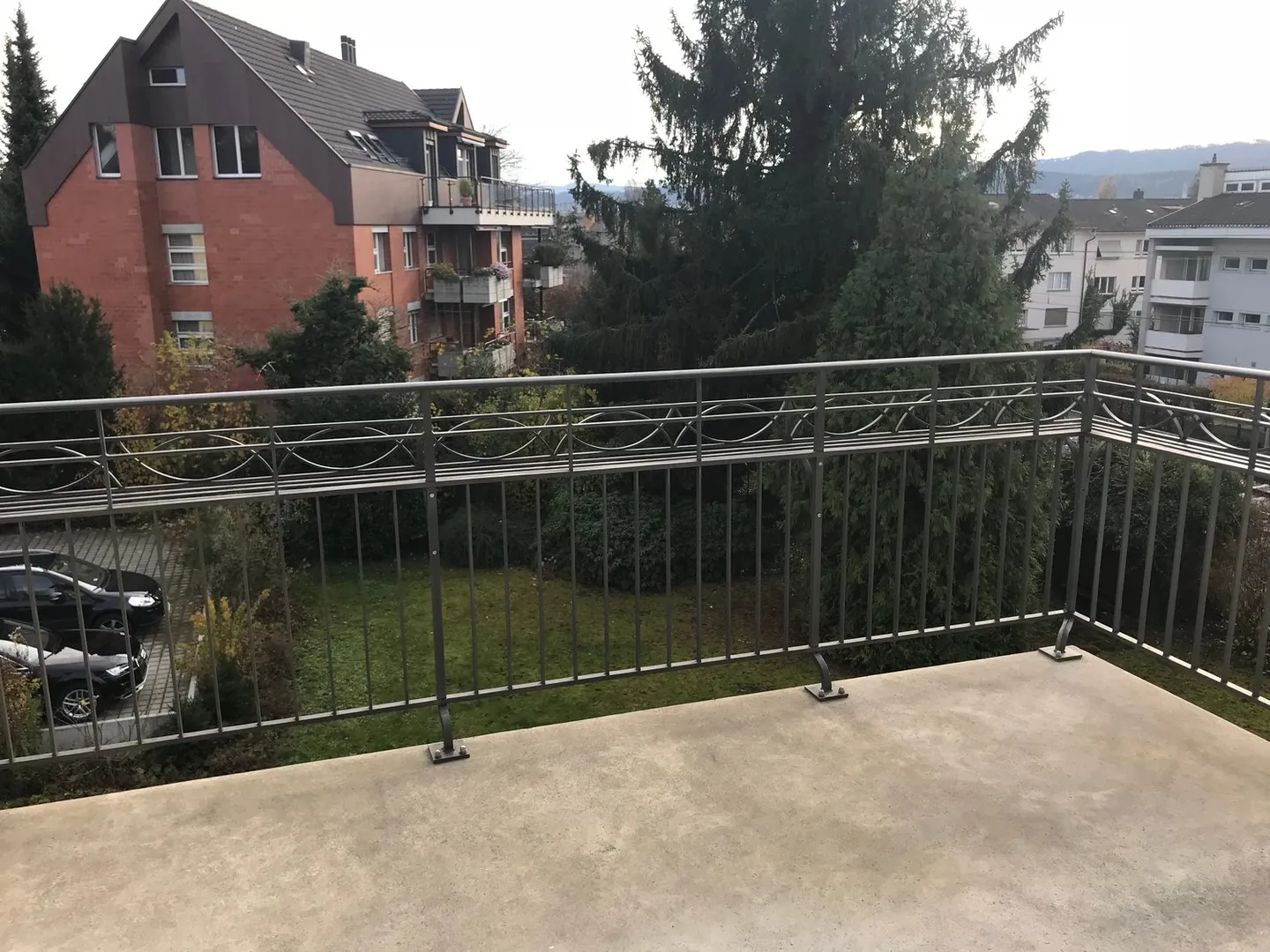 Beautiful 5-room apartment with two balconies - Photo 4 of 9