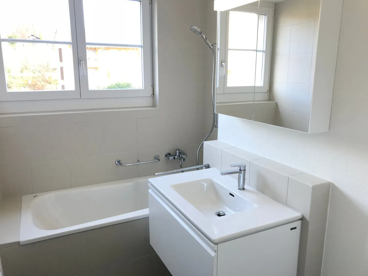 Beautiful 5-room apartment with two balconies - Photo 6 of 9