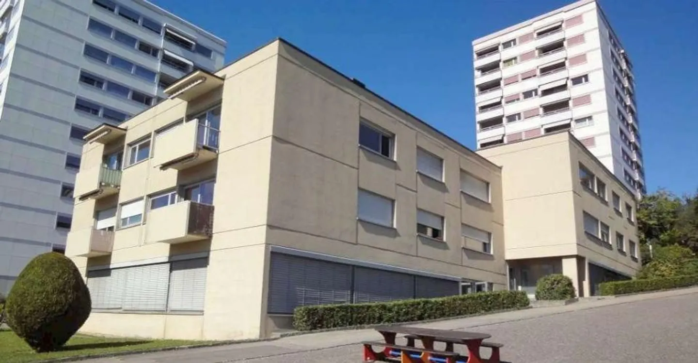 Espace de stockage polyvalent - Photo 2 sur 2