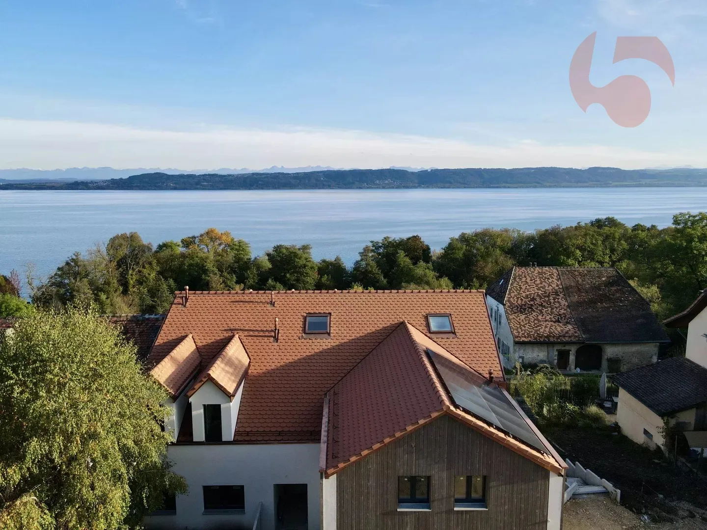 Déjà 4 lots vendus ! Il ne reste que 2 appartements de 4,5 pièces - lot n° 5 - Photo 7 sur 8