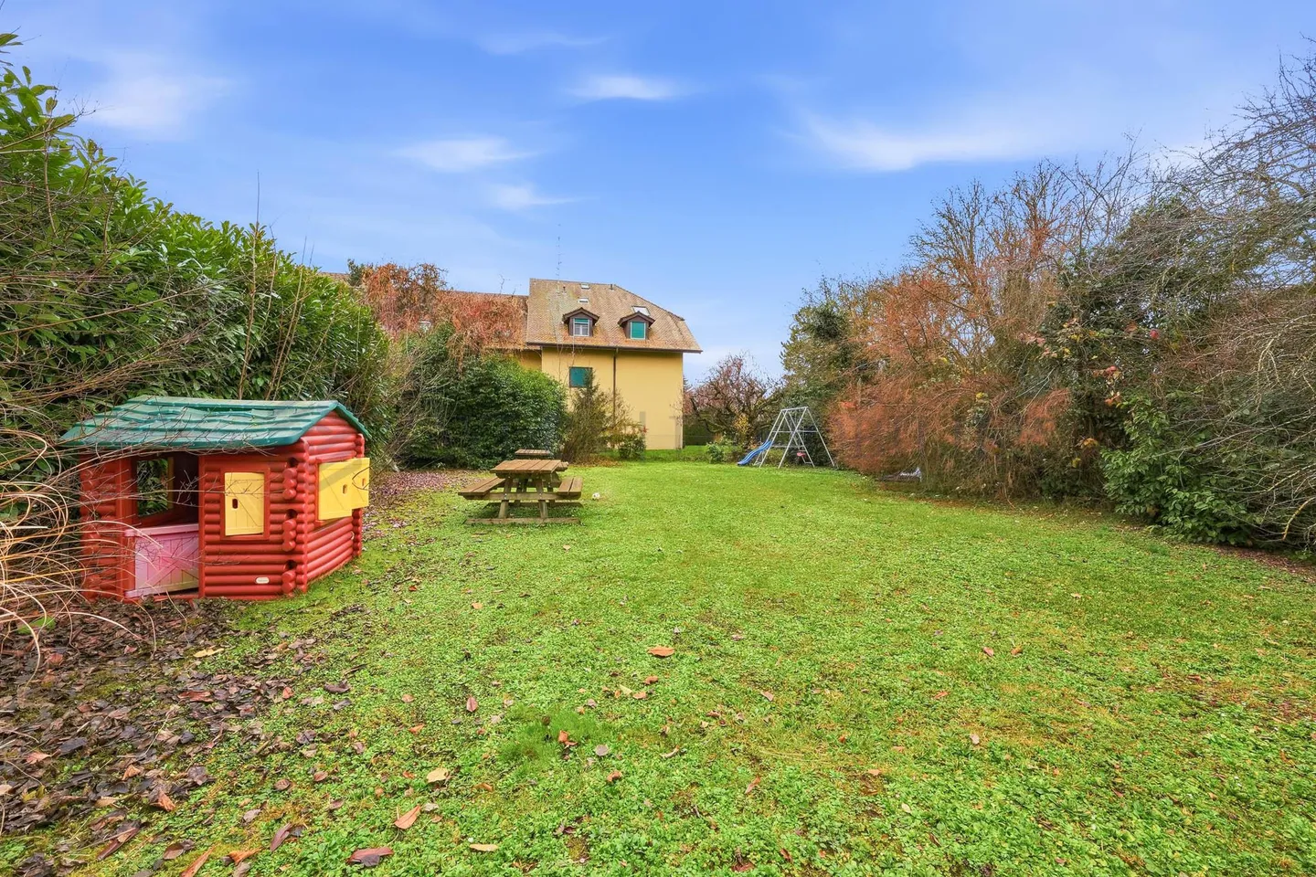 Exclusivité !! Bel appartement de 7 pièces avec grande terrasse - Photo 2 sur 13