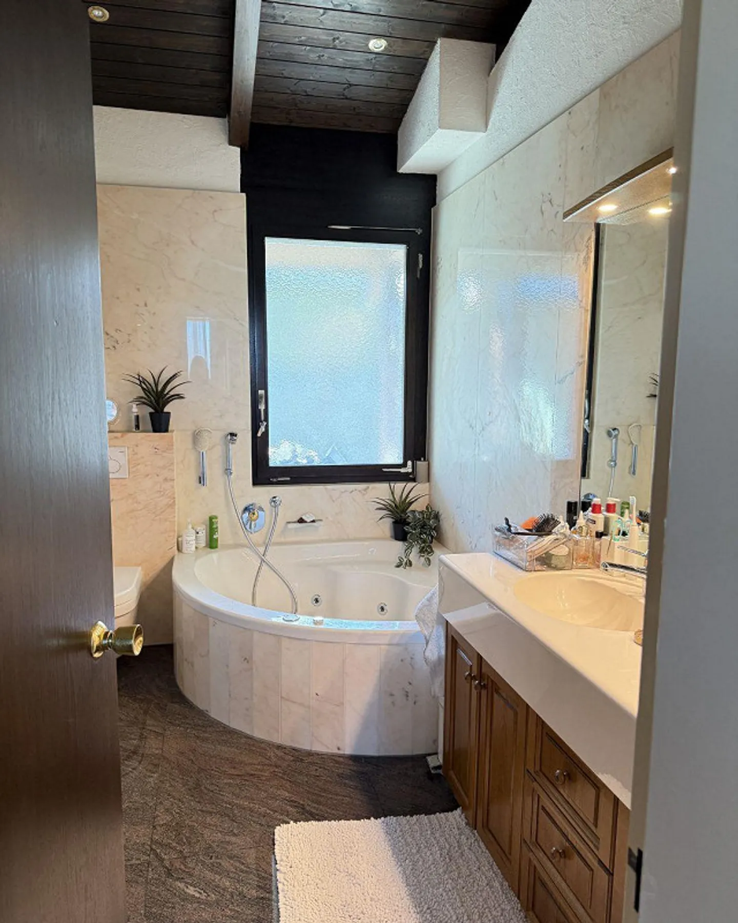 Maison individuelle de style bungalow, idéale pour les familles et les chiens - Photo 13 sur 17