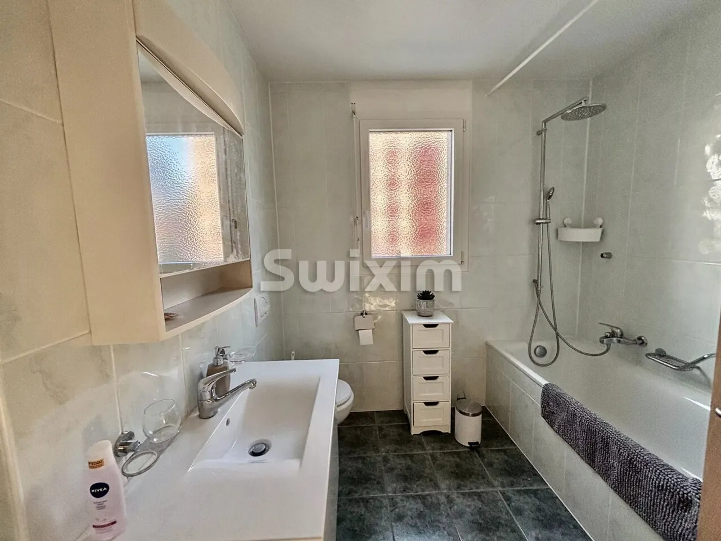 Bellissimo appartamento luminoso di 4,5 stanze con terrazza! - Foto 6 di 6