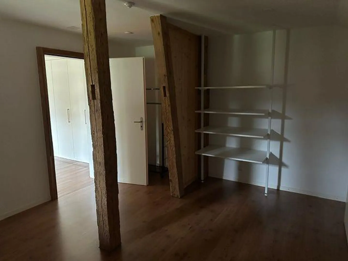 Charmante Wohnung auf Pferdehof - Foto 3 von 8