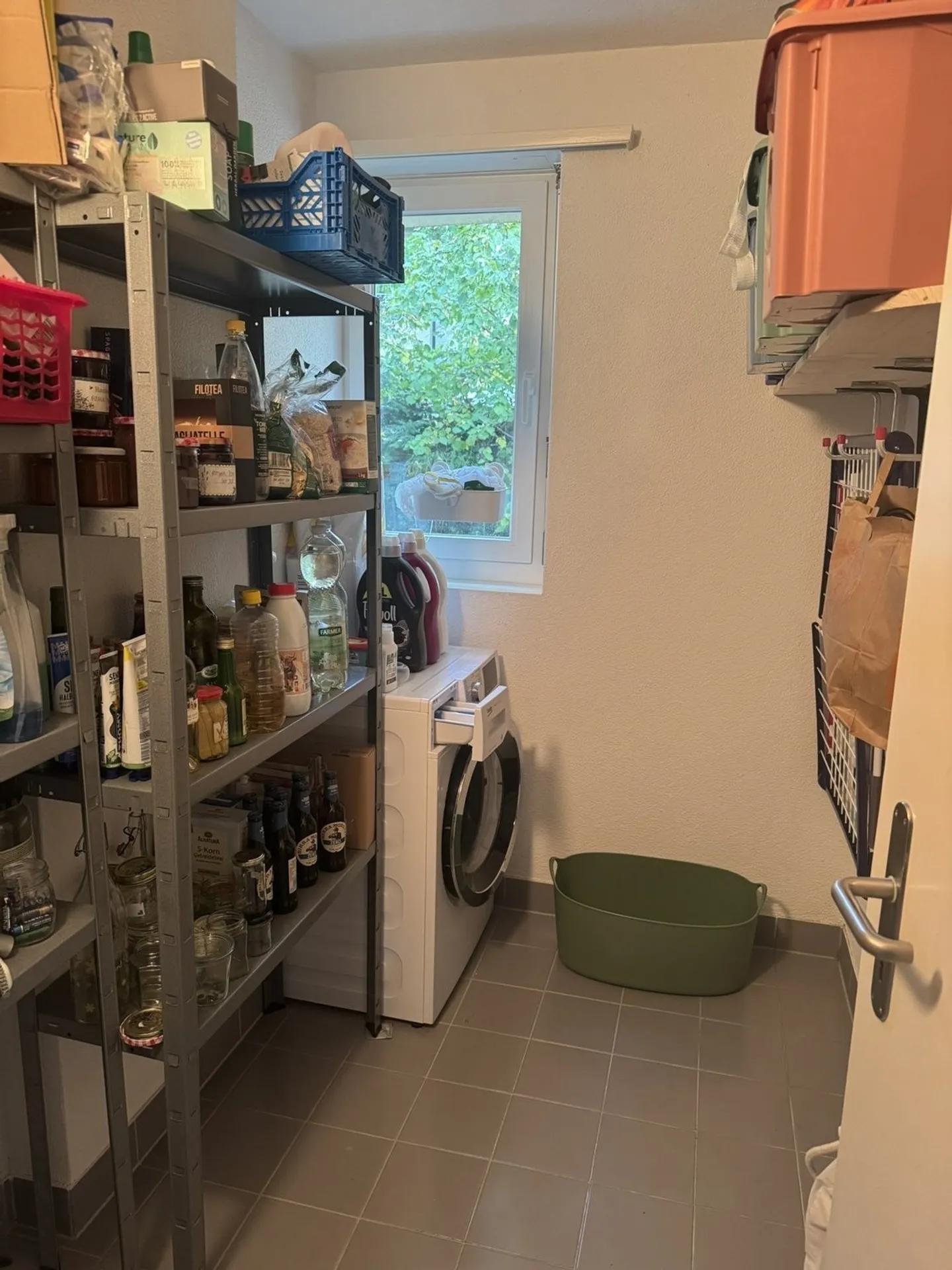 APPARTEMENT 3½ PIÈCES À WINTERTHUR - VELTHEIM, MEUBLÉ, TEMPORAIRE - Photo 8 sur 10