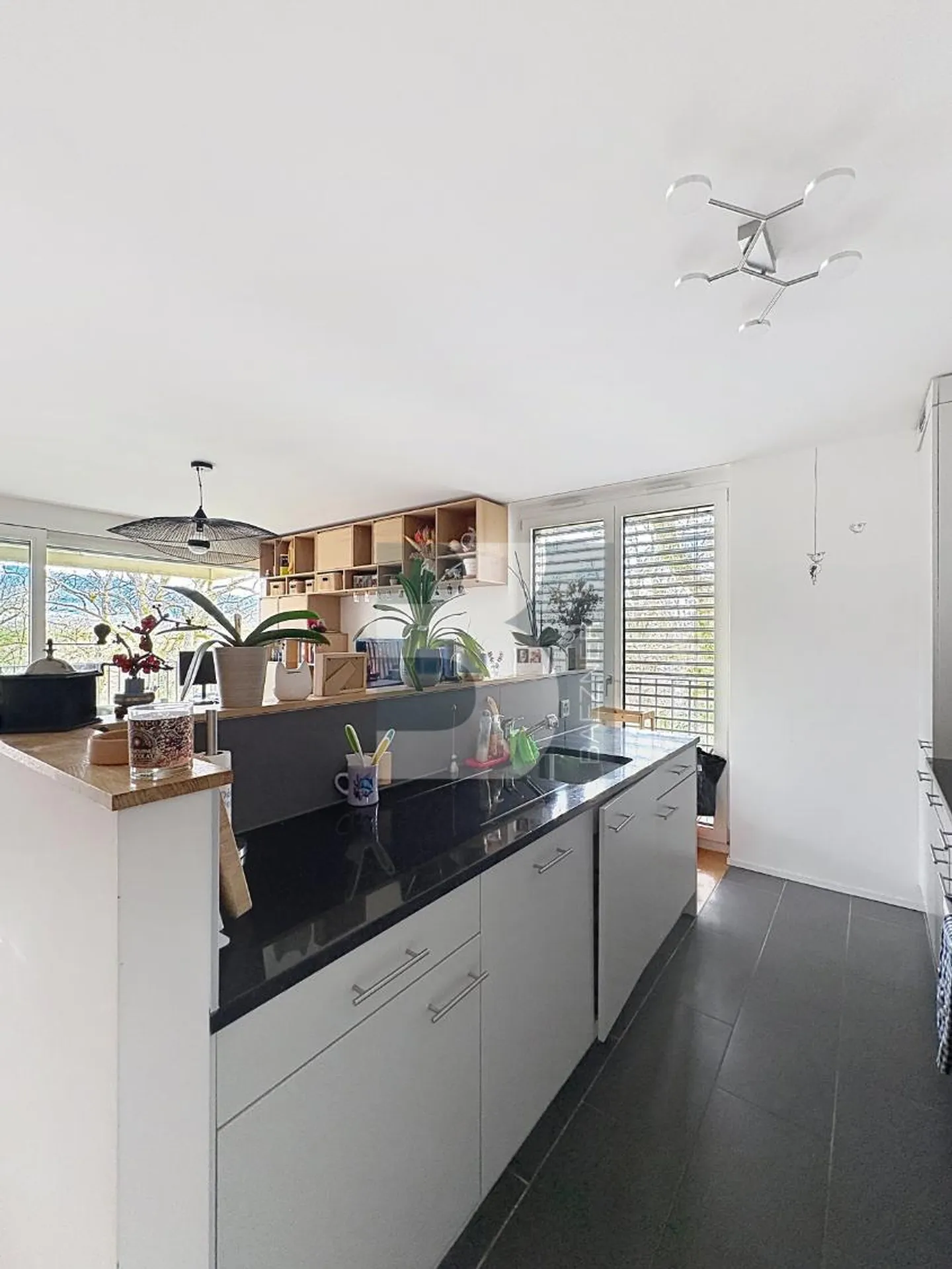 4-room apartment - Photo 4 of 13