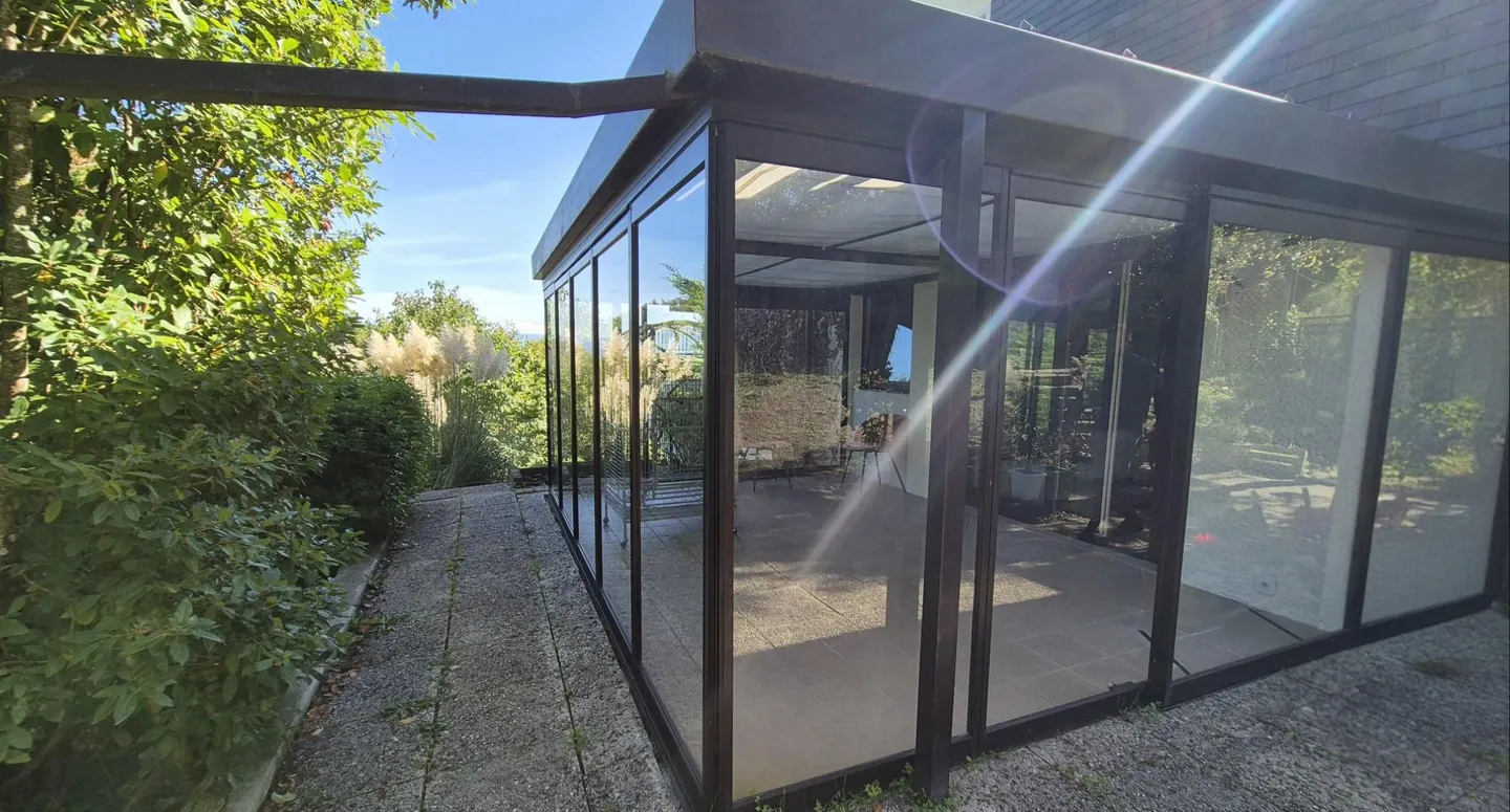 Beautiful terraced house with an independent studio in Genolier - Photo 9 of 9