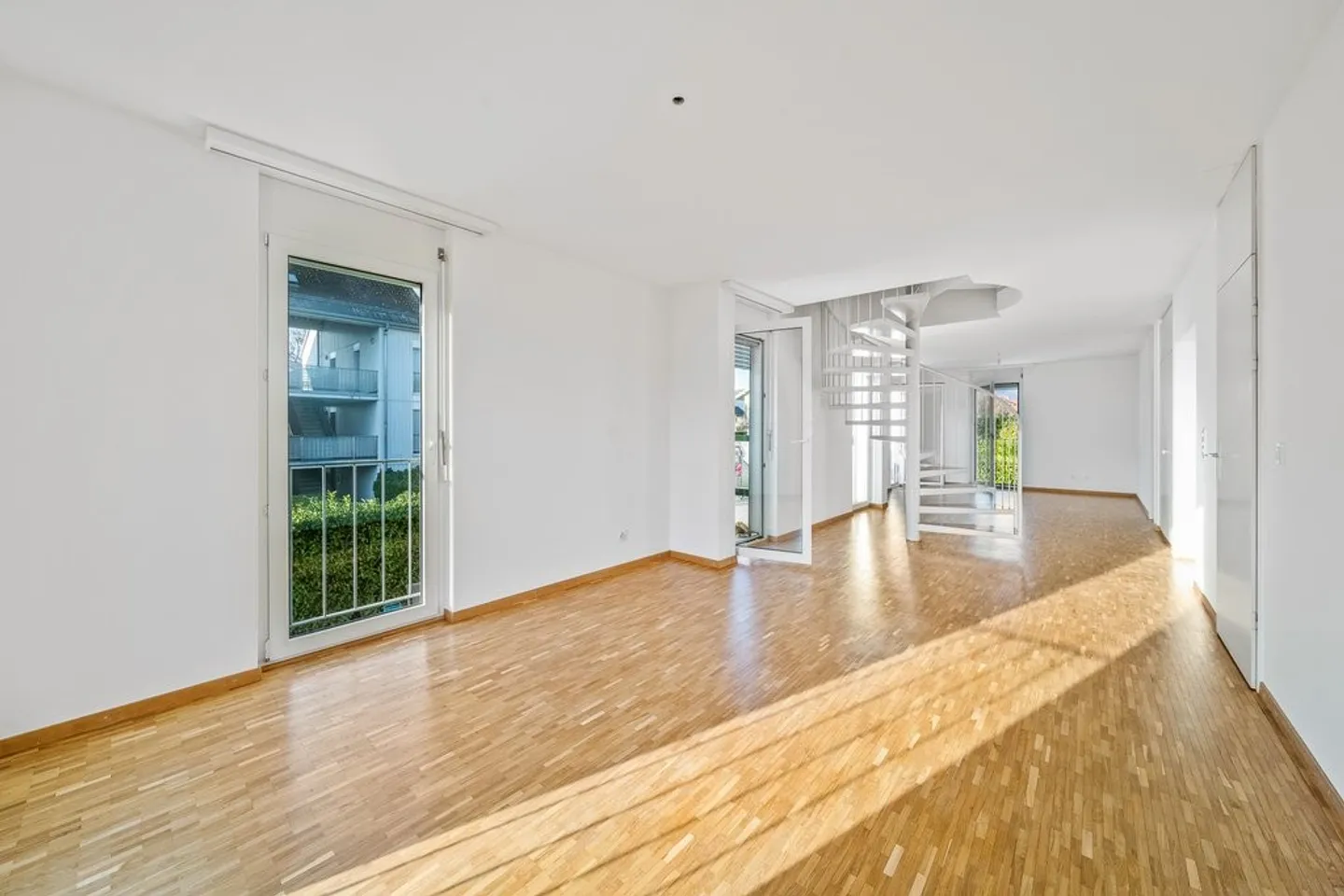 Apartment in the heart of the Geneva countryside - Photo 3 of 7