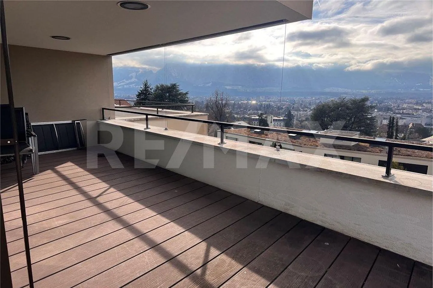 TOP di THUN ... Attico esclusivo con balcone circondante - Foto 2 di 13