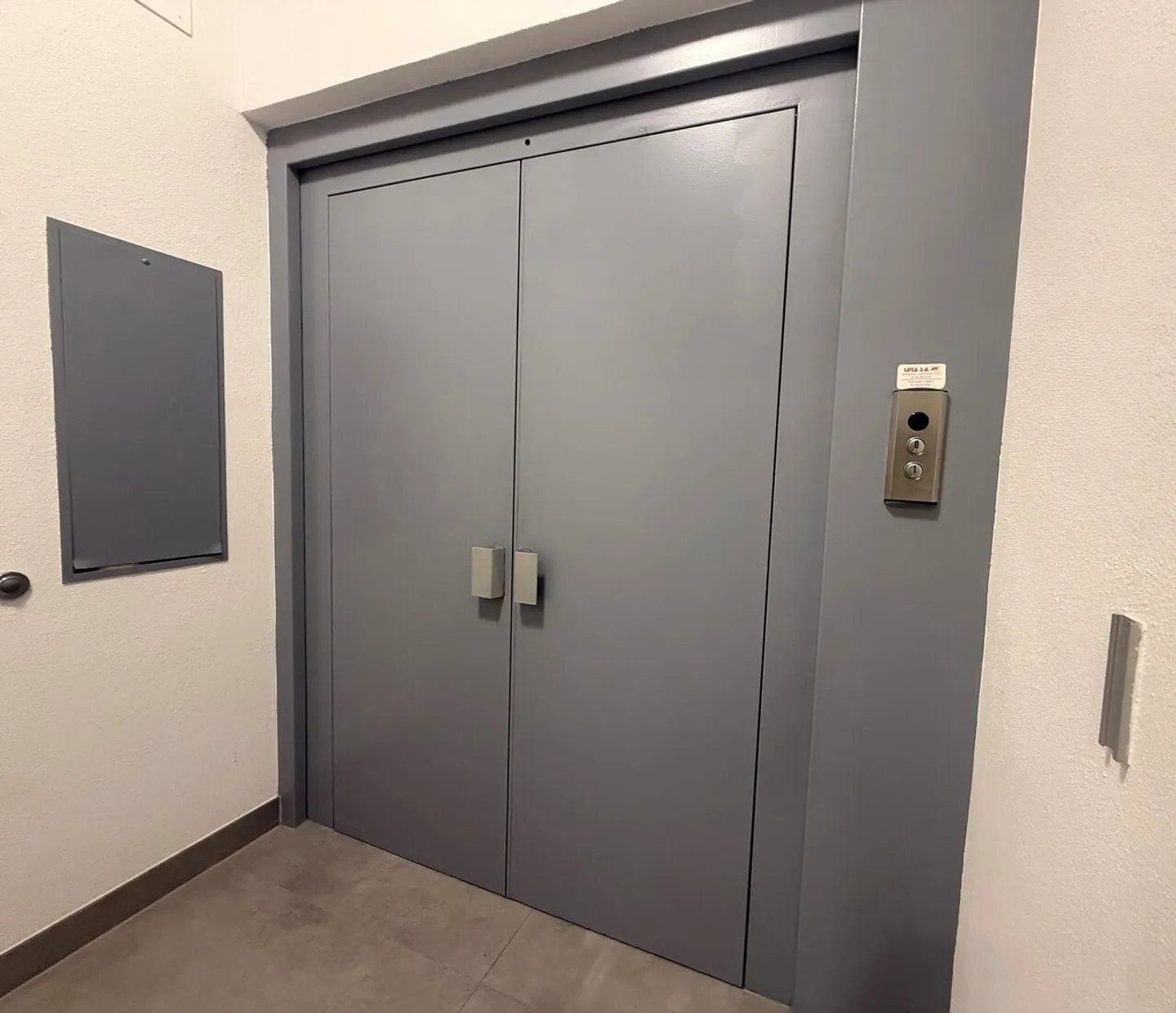 À louer dépôt 22m² à Chiasso - Photo 3 sur 3