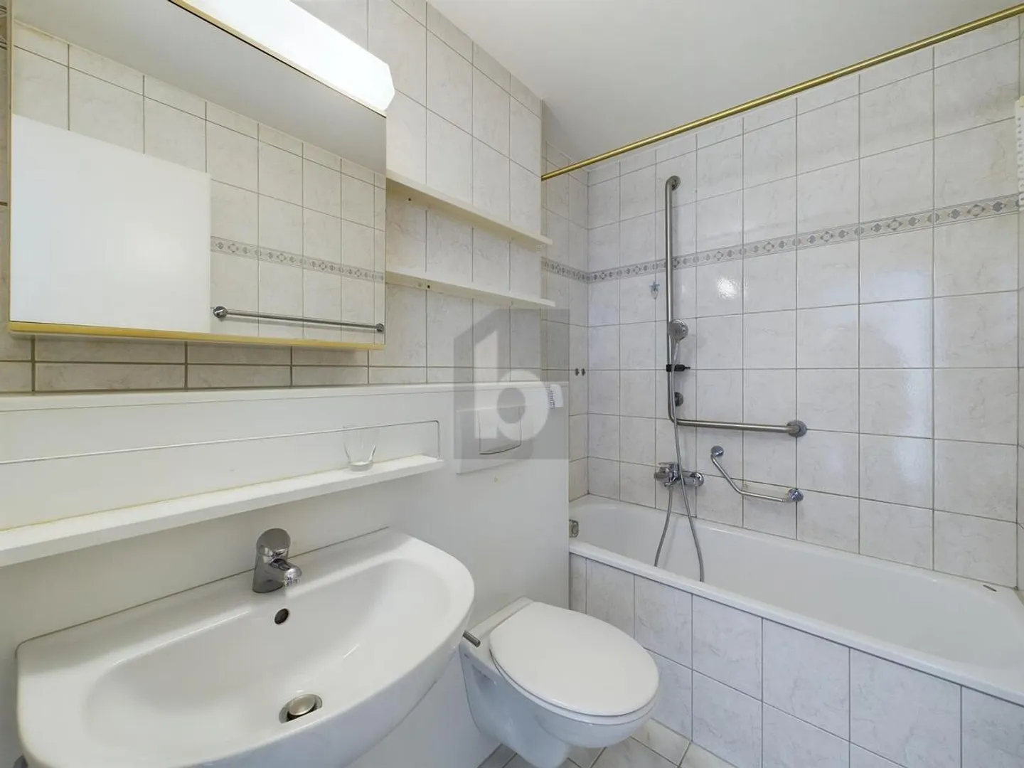 Charming Apartment in Unterseen - Photo 5 of 6