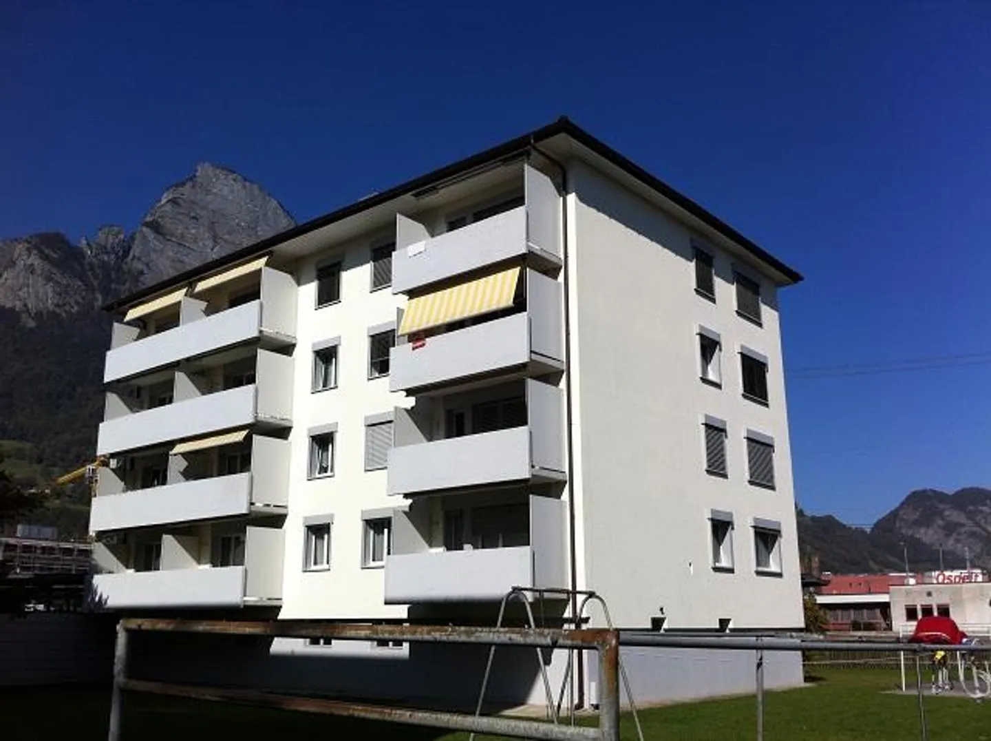 Charmante Wohnung in Sargans - Foto 1 von 8