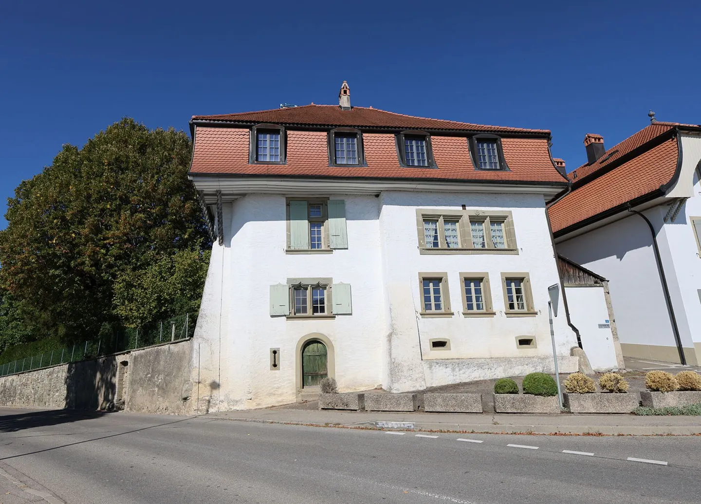 Charakterresidenz mit Park von 2.600 m2 - Foto 3 von 16