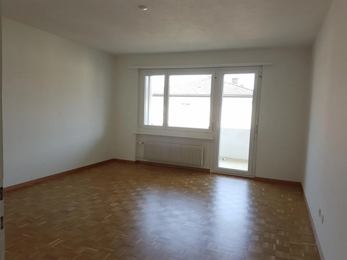 Charmante Wohnung in Sargans - Foto 3 von 8