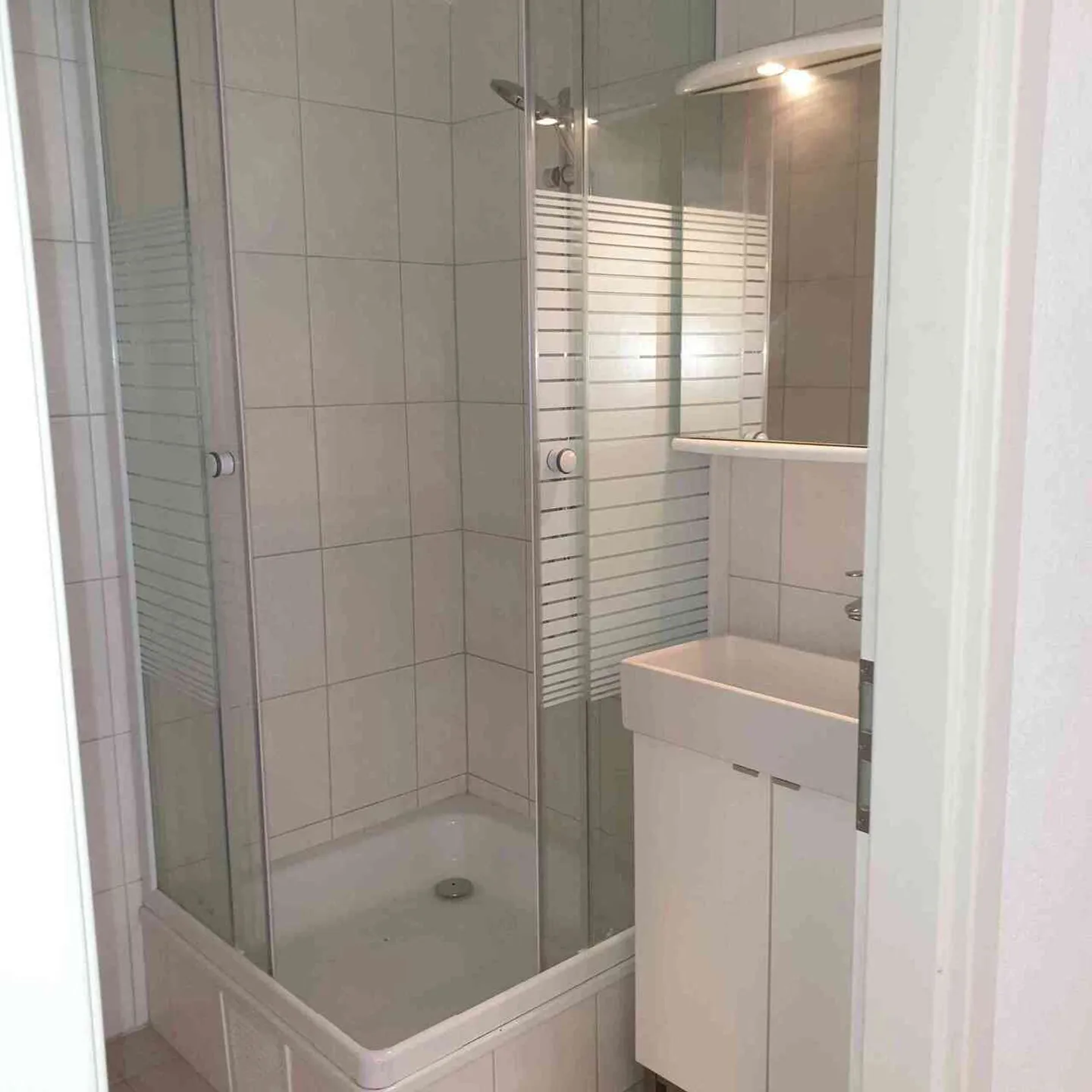 Appartamento 3.5 camere affascinante - Foto 8 di 9