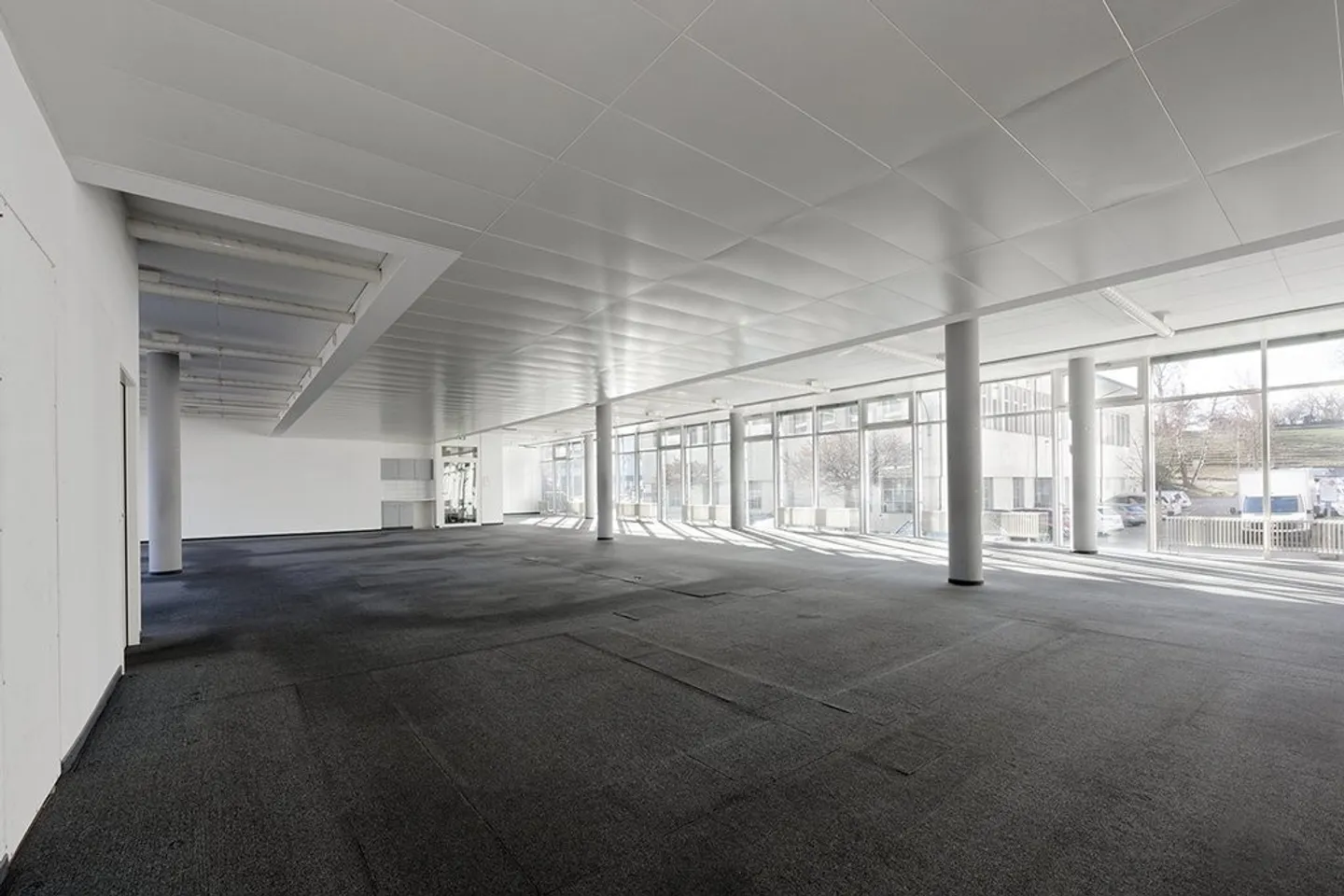 Espace de bureau attractif situé dans l'industrie d'Eich - Photo 4 sur 6