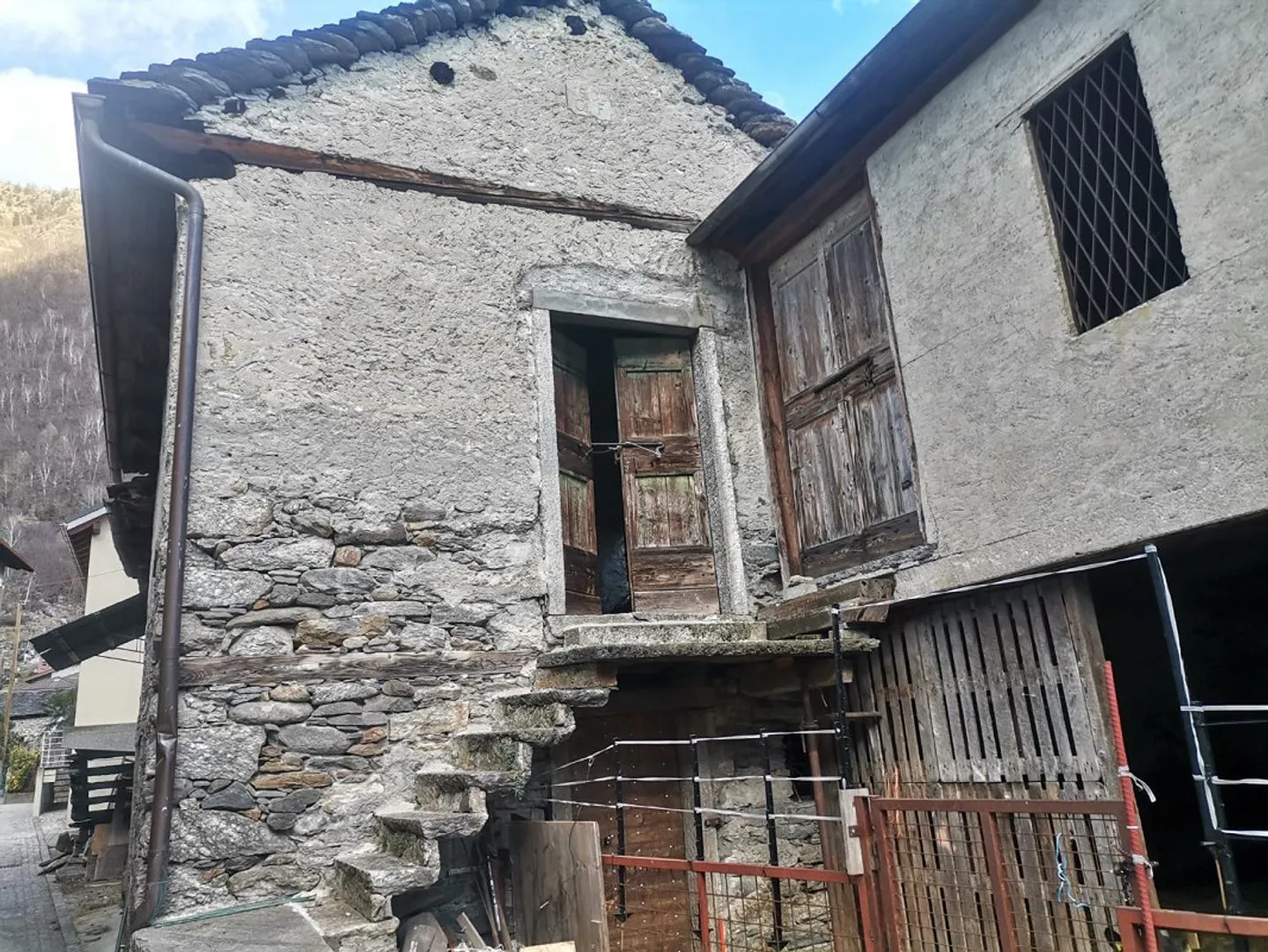 Progetto di ristrutturazione a Malvaglia - Foto 12 di 13