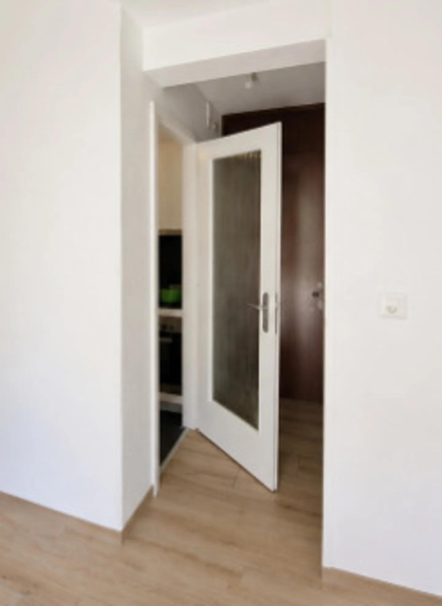 21 m² Studio in Renens - Ideale Lage in der Nähe der UNIL - Foto 3 von 4