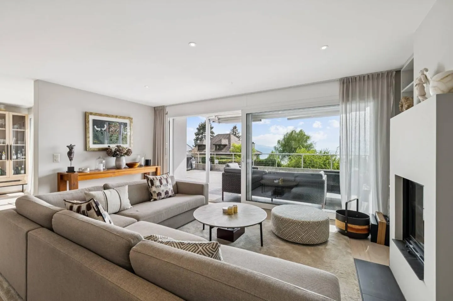 Modernes Reihenhaus mit Aussicht - Foto 4 von 13