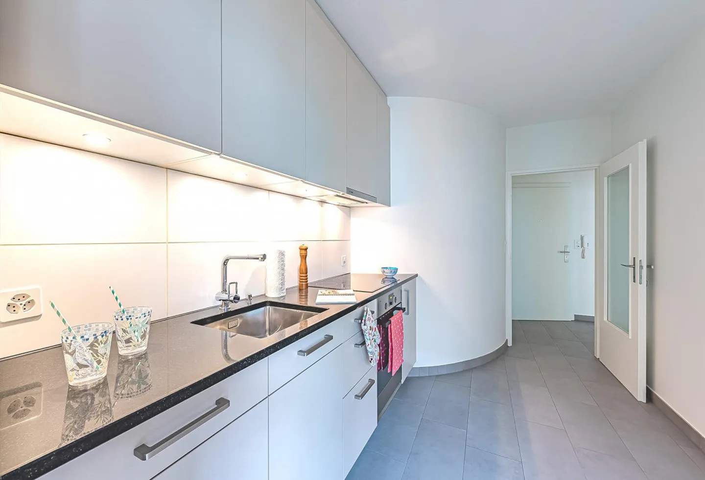 Votre nouveau chez-vous dans une rue latérale calme - Photo 3 sur 5