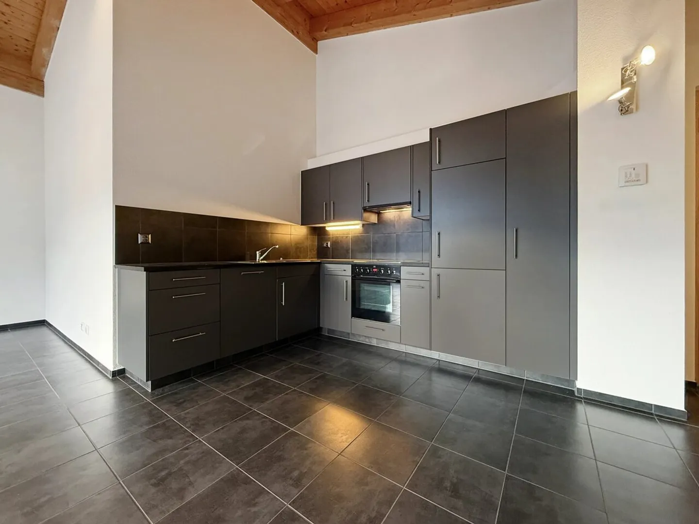 3.5 p. con vista aperta e volume! - Foto 7 di 12