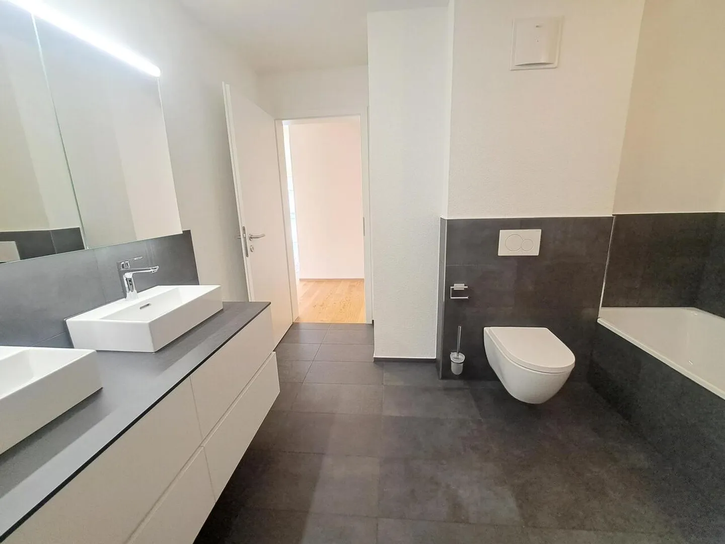 Magnifico appartamento nuovo di 3,5 locali con balcone - Foto 7 di 18