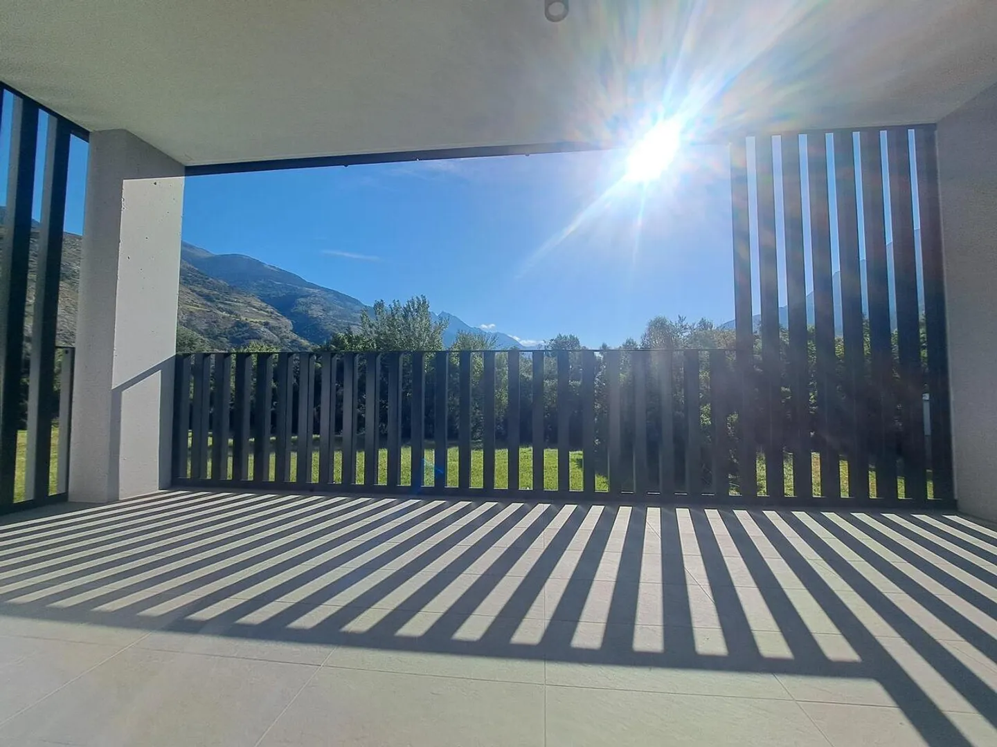 Magnifico appartamento nuovo di 3,5 locali con balcone - Foto 14 di 18