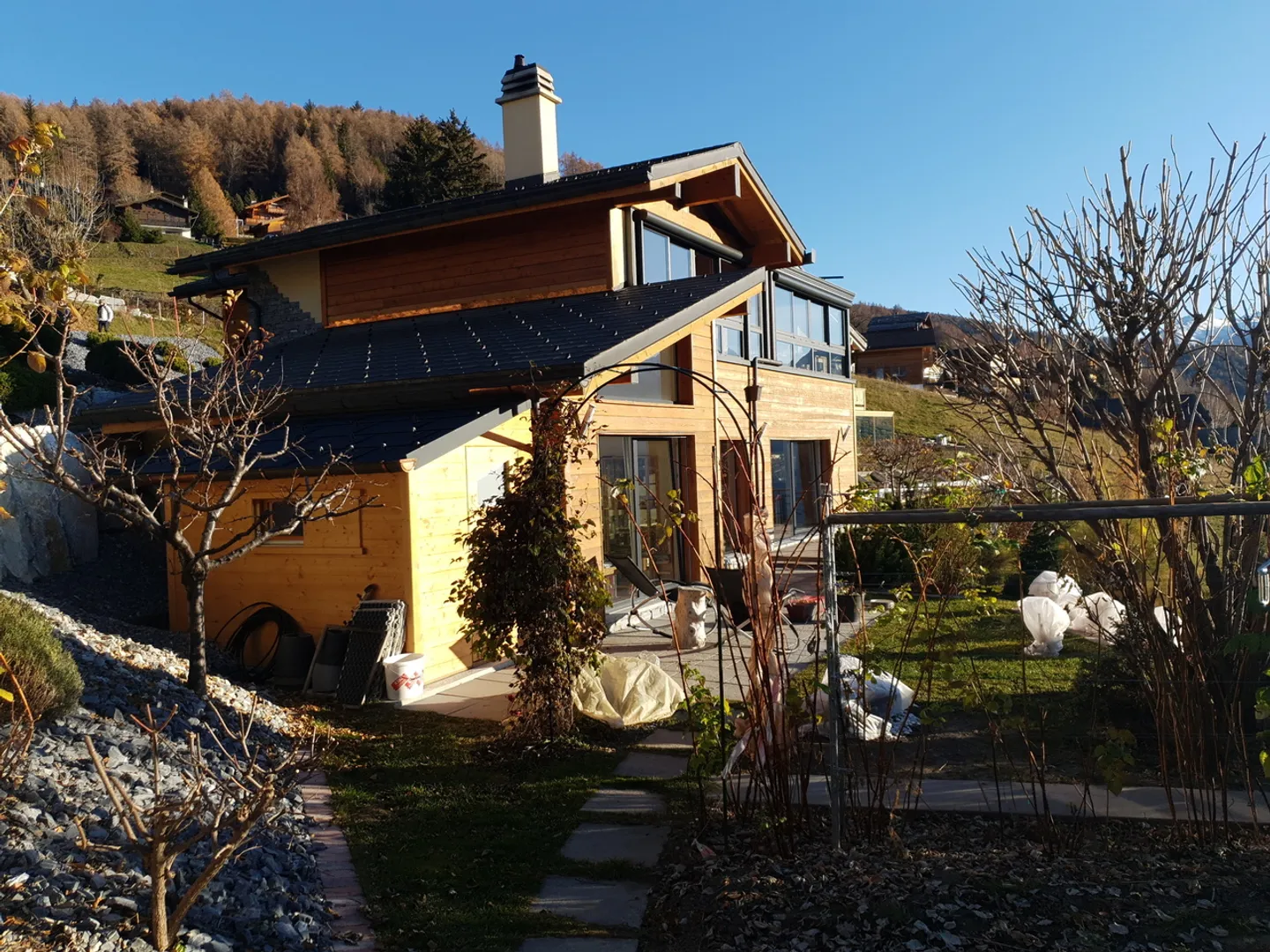 Chalet with Stunning Alpine Views - Photo 1 of 18