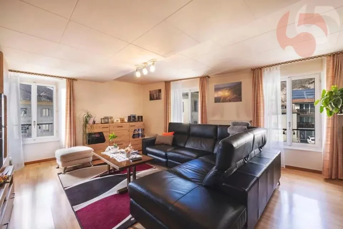 Propriété d'investissement au cœur d'Ollon - Photo 2 sur 7