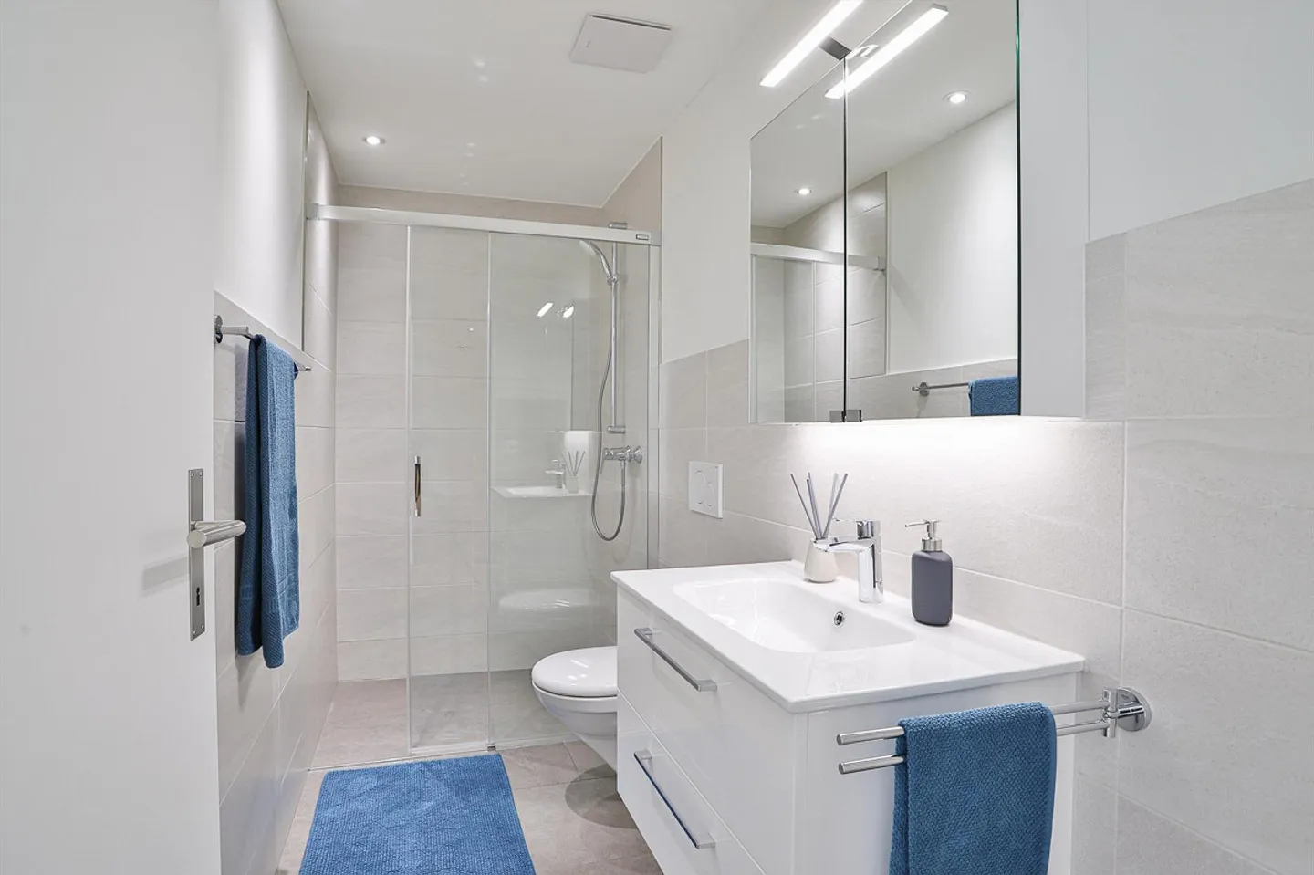 Liebe auf den ersten Blick - Foto 6 von 8