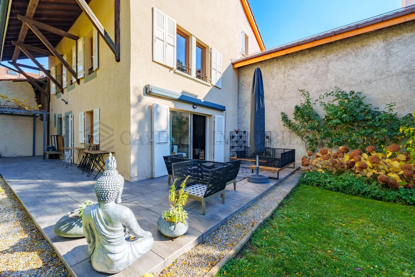 Charmante maison du XVIIIe siècle - Photo 2 sur 25