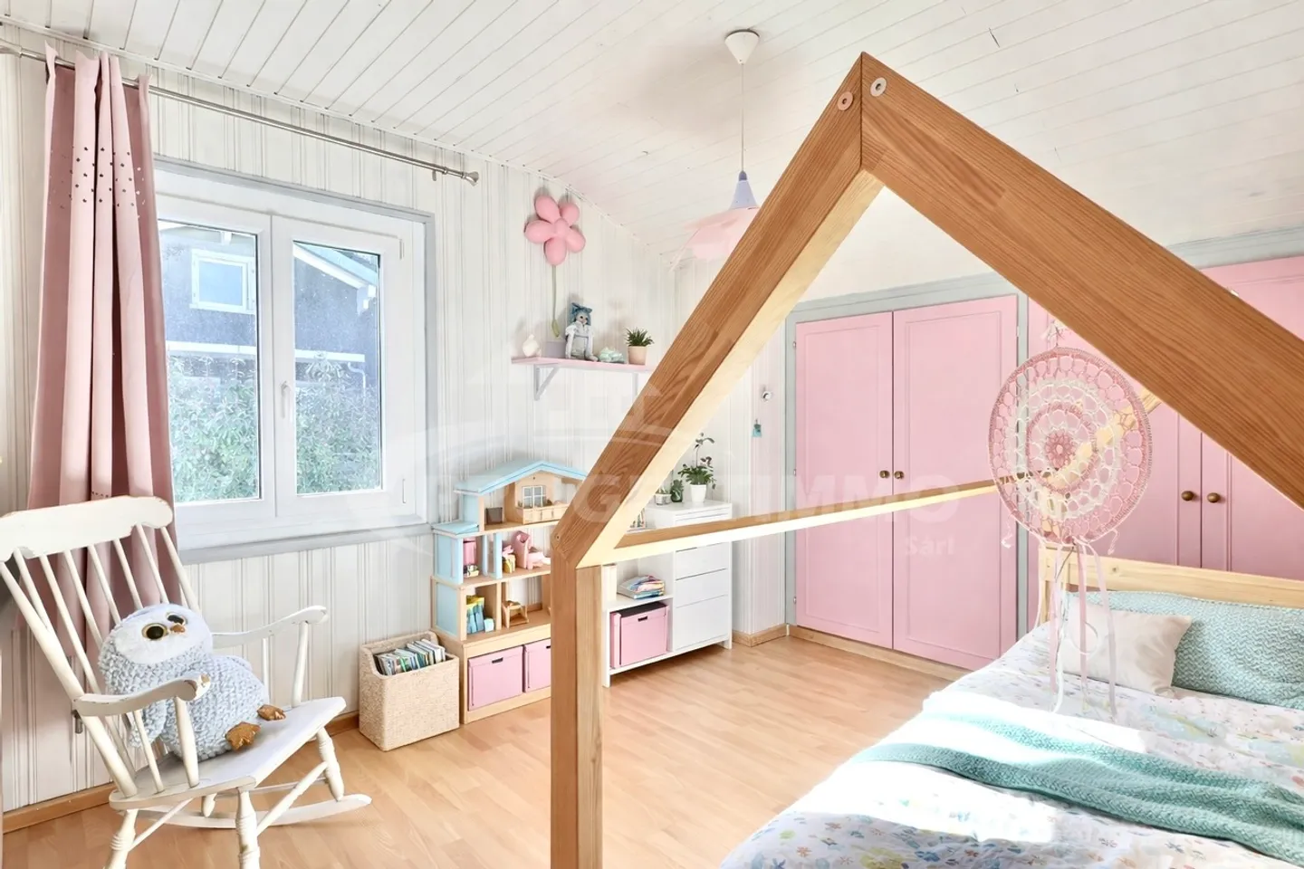 MAISON AVEC 6,5 CHAMBRES, ALLIANT CONFORT, ESPACE ET CALME - Photo 7 sur 11