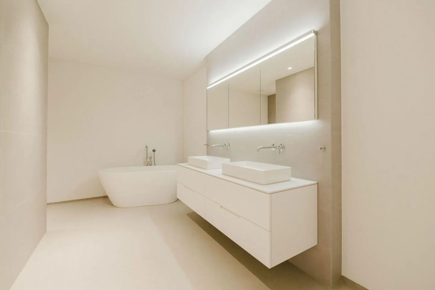 Luxuswohnung mit Seeblick - Foto 3 von 10