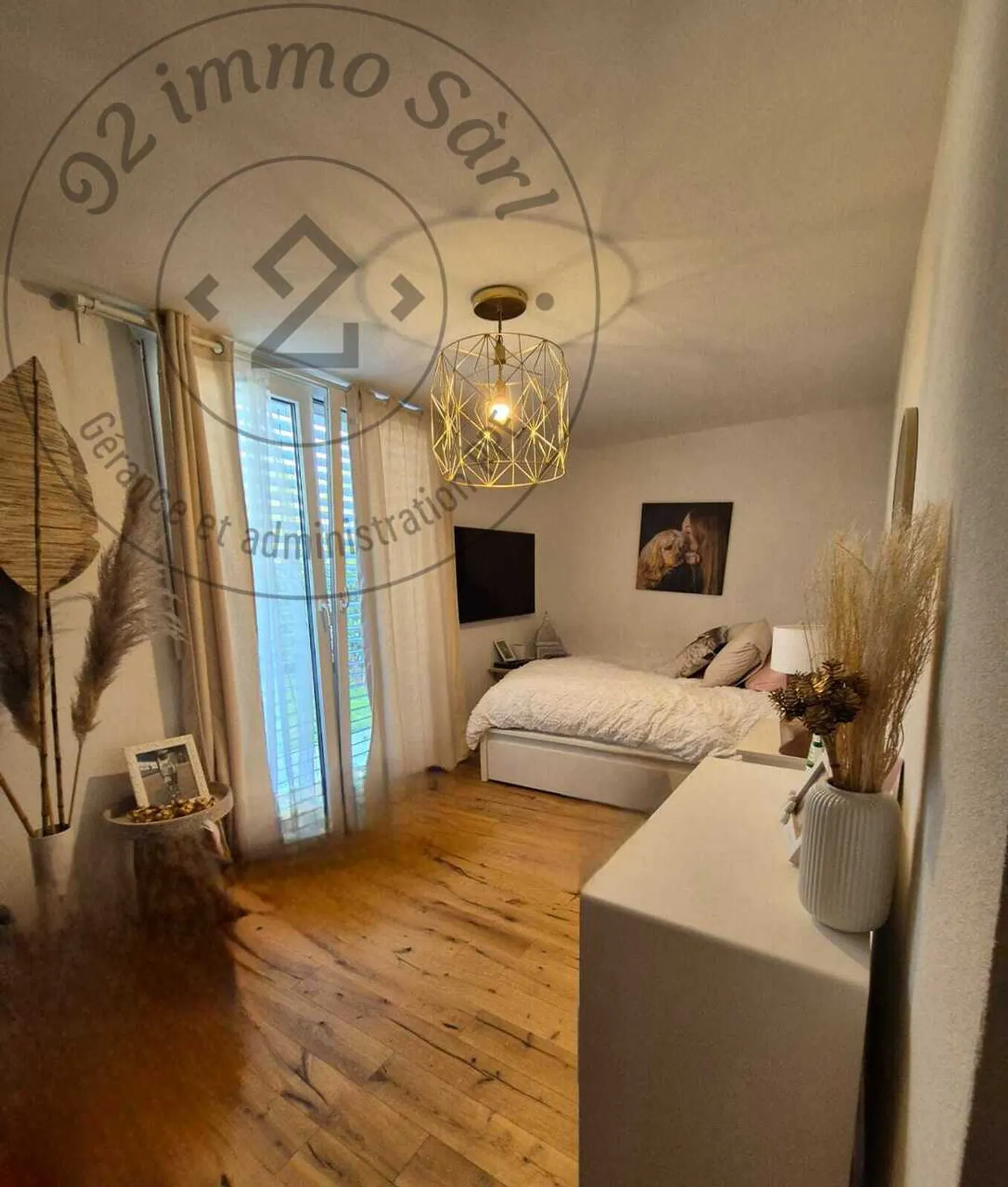 Bel appartement de 4,5 pièces au rez-de-chaussée - Photo 4 sur 7