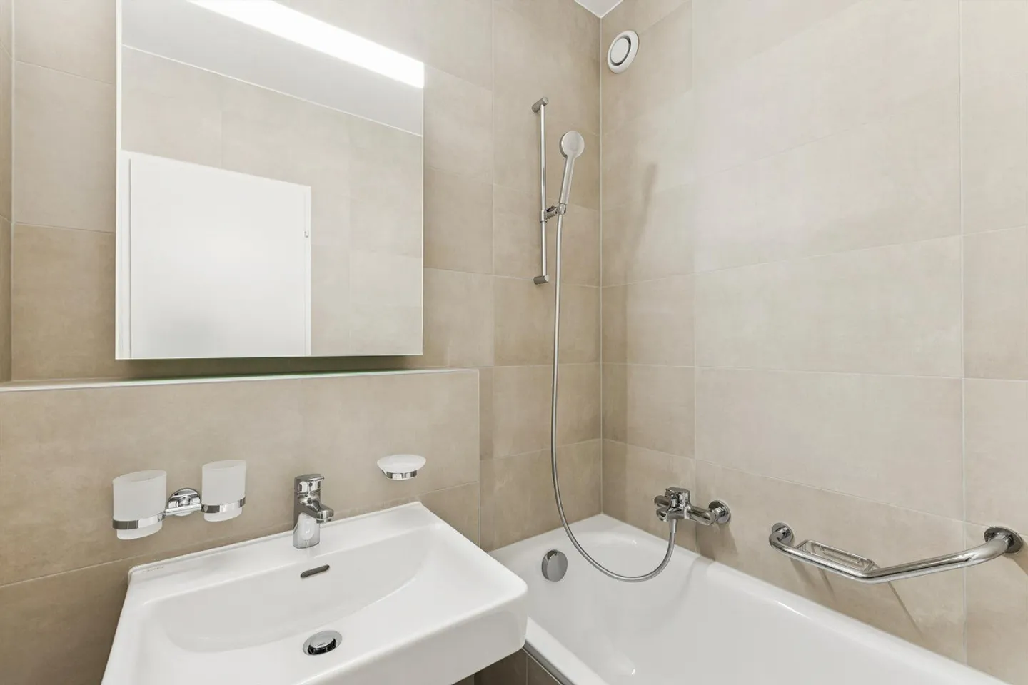 Spazioso appartamento di 4,5 locali di 96 m2 - Foto 10 di 10