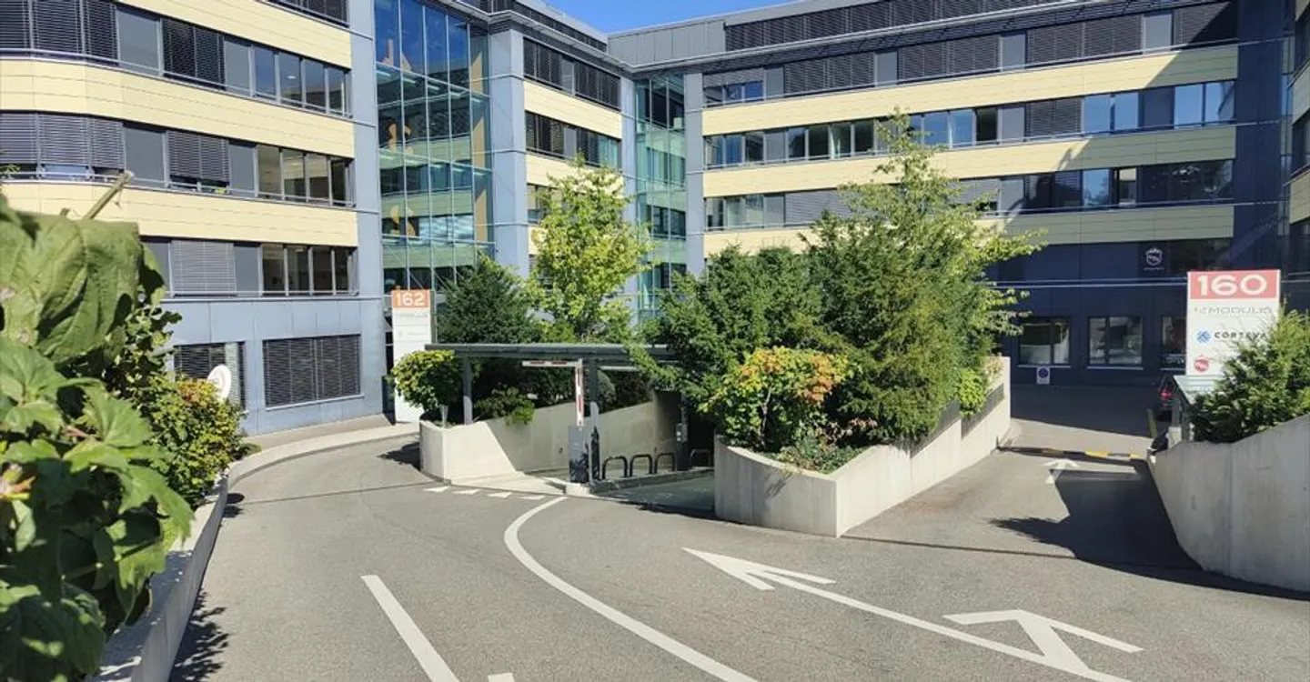 Mischgenutztes Gebäude mieten - Foto 4 von 5