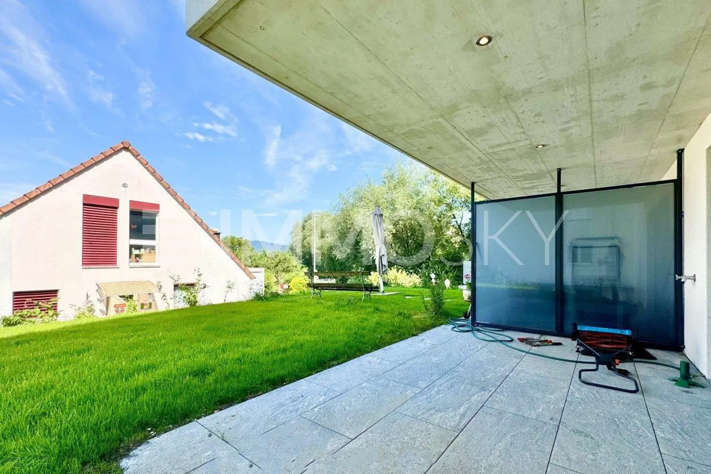 New 3.5-room apartment on the garden level 5 min from Delémont - Photo 1 of 5