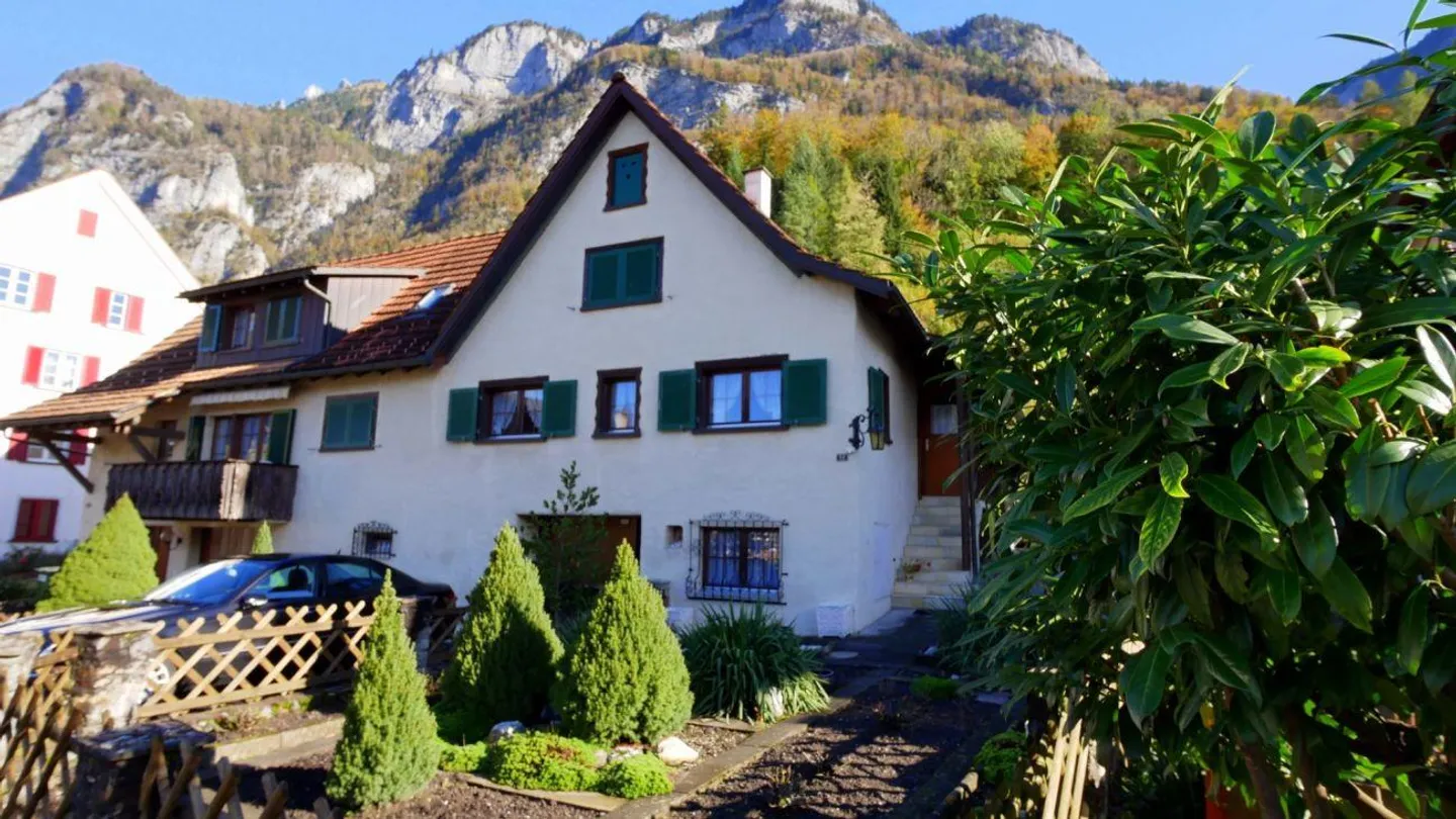 Casa unifamiliare con fascino - Foto 1 di 30