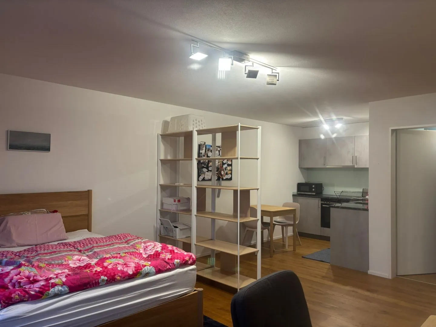 Quiet and Cozy Studio - Photo 4 of 8