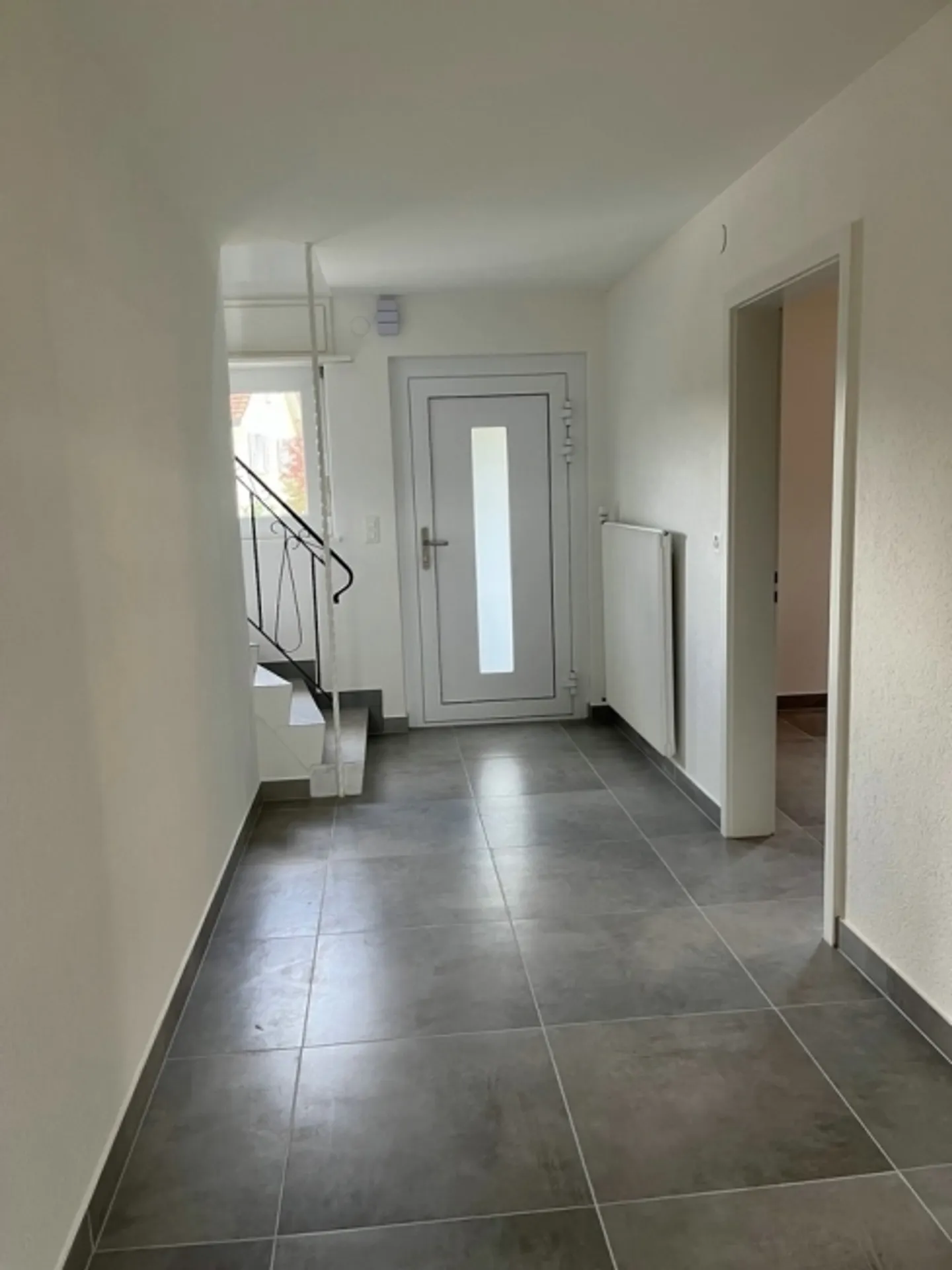Quartiere tranquillo, vicino alla natura per questa casa ristrutturata - Foto 5 di 13