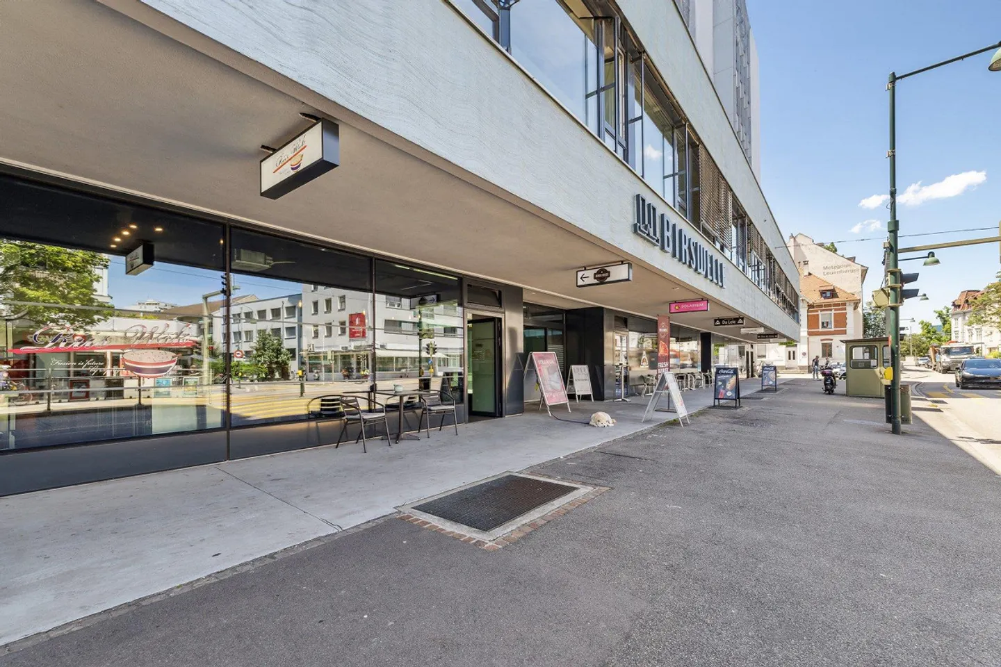 Spazio commerciale in BirsWelle – ideale per bellezza, bistrò o chiosco - Foto 8 di 9