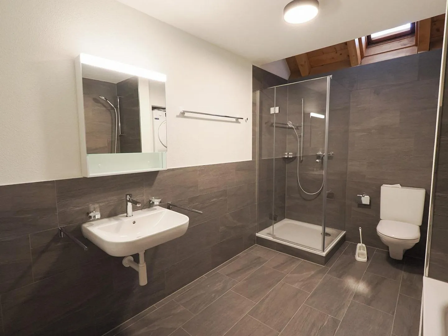 Appartamento duplex 5.5 stanze al 1° e 2° piano nel centro di Langenthal - Foto 10 di 10