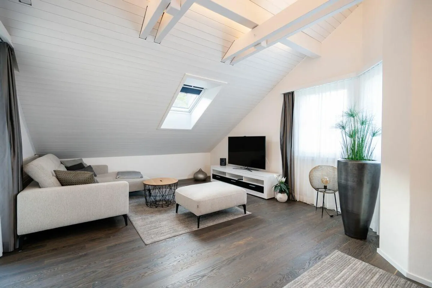 Freshly Renovated Living Comfort - Photo 1 of 9