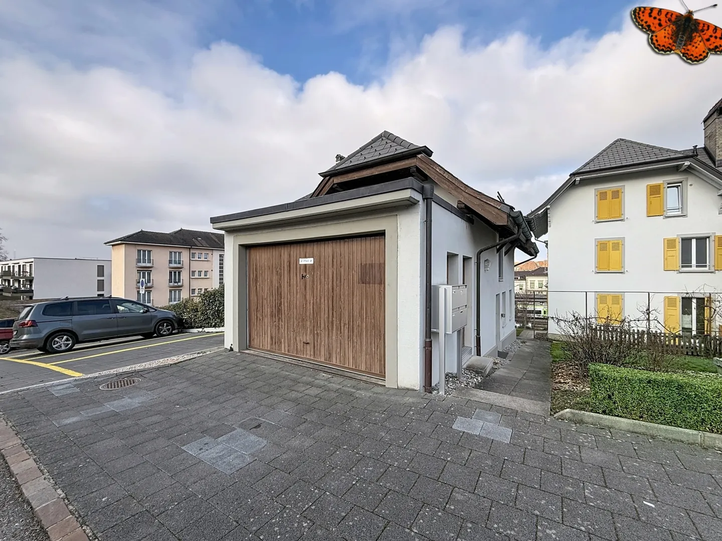 Spacious Storage Unit - Photo 3 of 6