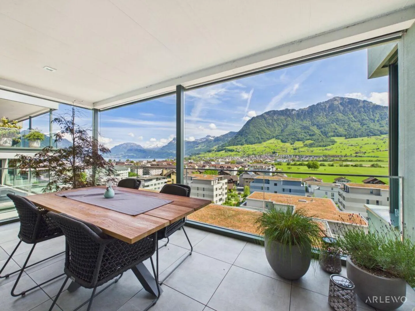 Luxuswohnung mit atemberaubendem Blick - Foto 1 von 6