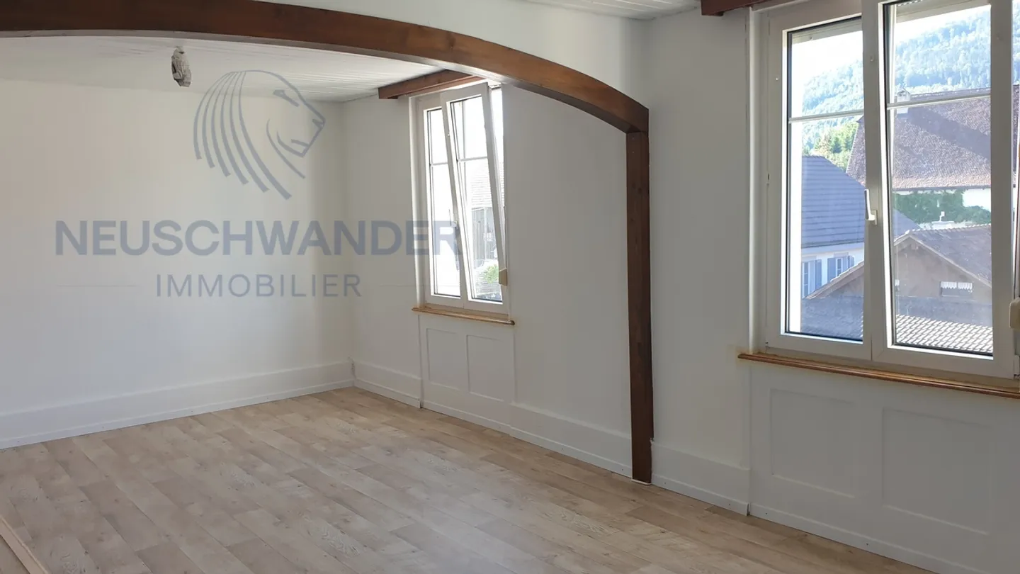 Apartment for rent - Photo 2 of 14