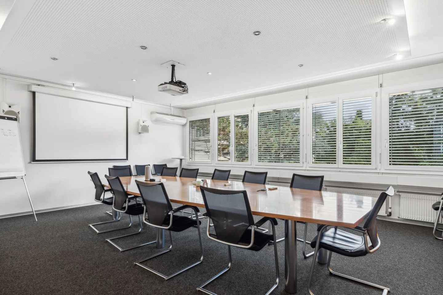 Central Office Space in Bern - Photo 3 of 10