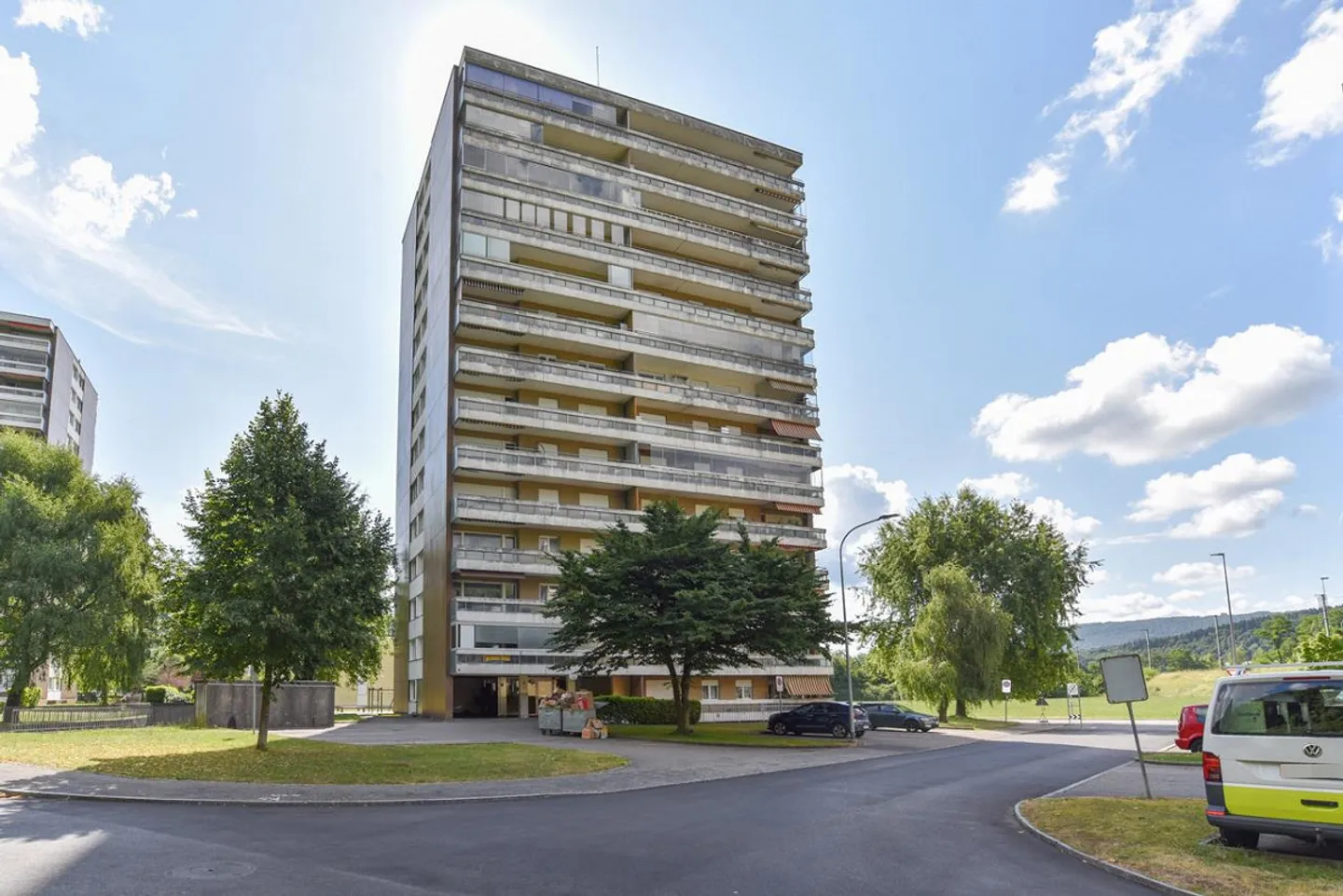Preiswerte Wohnung mit grosszügigem Balkon - Foto 2 von 16