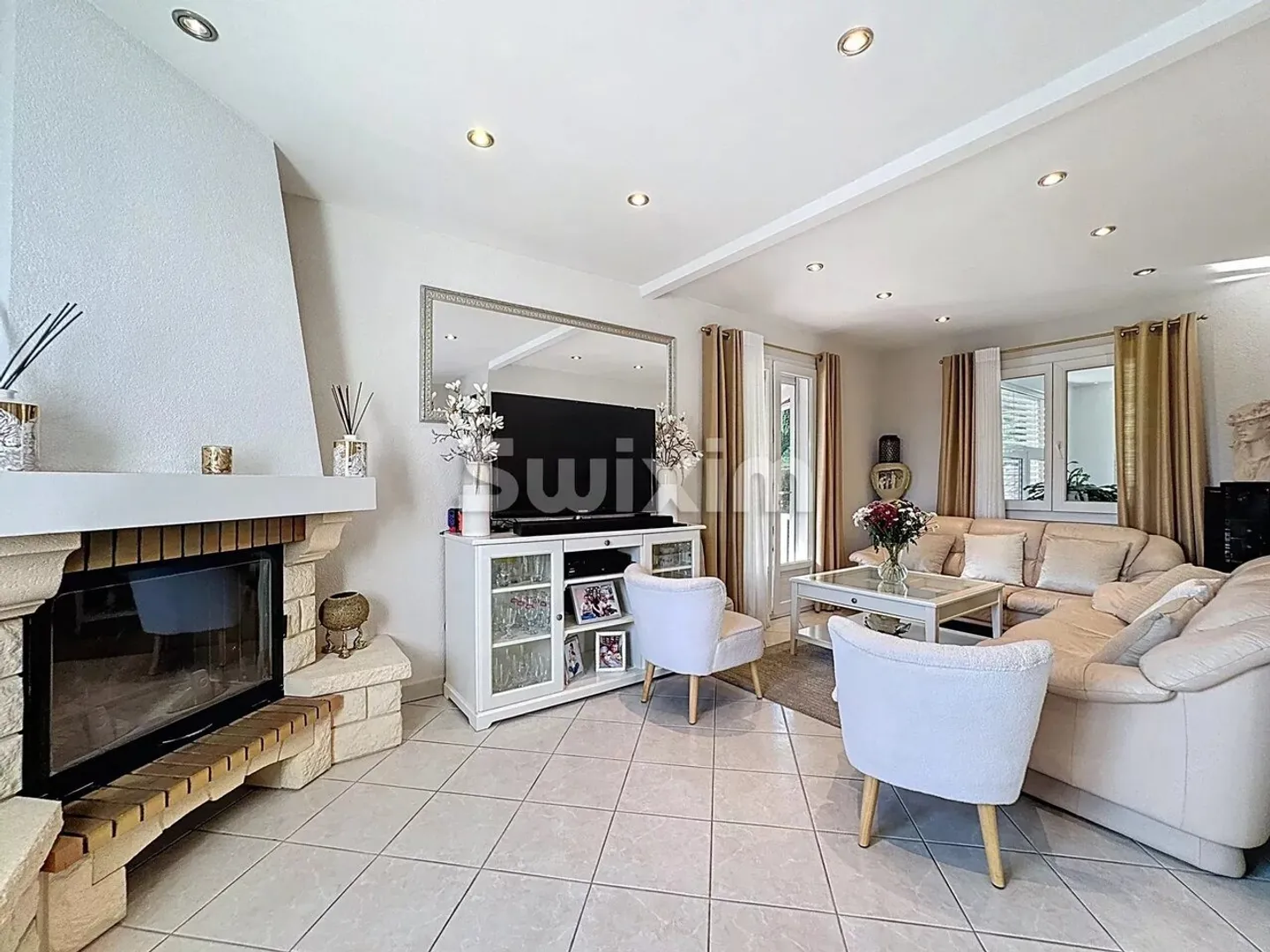 Magnifica villa indipendente di 5 camere - Foto 5 di 10